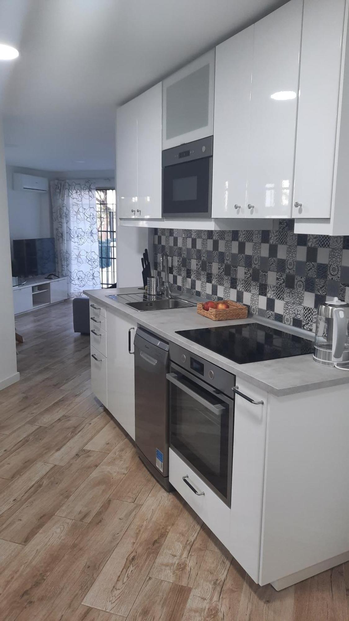 טורמולינוס Feel At Home At Tamara Apartment - Two Steps To The Pool מראה חיצוני תמונה